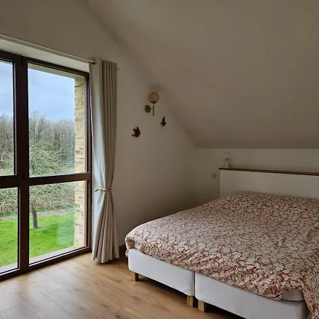 Mitoyen Au Calme Casa de Férias *