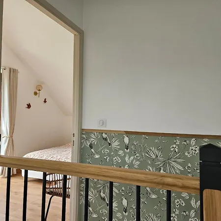 Mitoyen Au Calme 度假居 *